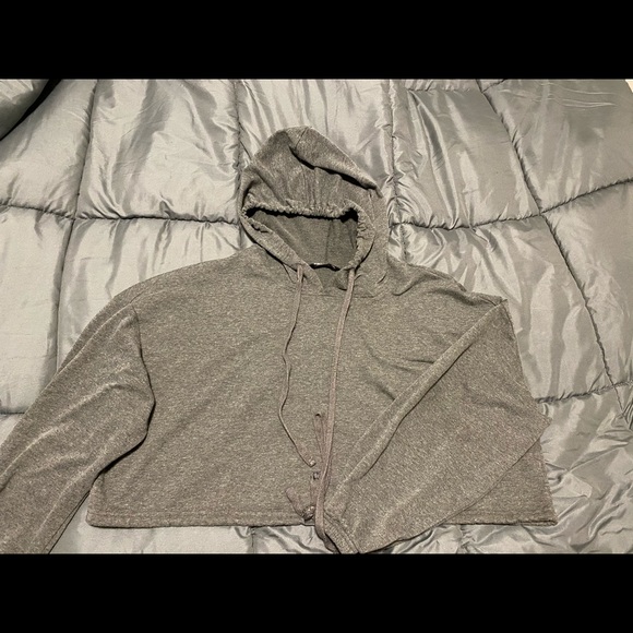 Cropped sweater - Picture 2 of 2